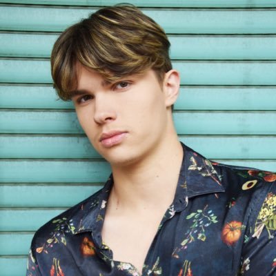 Profile Picture of Daniel (@danielnucci10) on Twitter