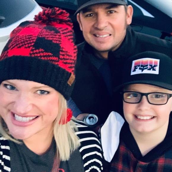 Profile Picture of Lacee Sifford (@lnsifford) on Poshmark