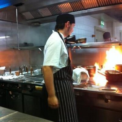 Profile Picture of Chris Bernstein (@chris_bernstein) on Twitter