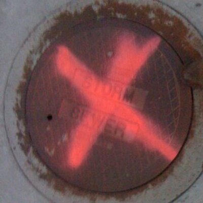 Profile Picture of Mid-level  Everything (@BradBrewington) on Twitter