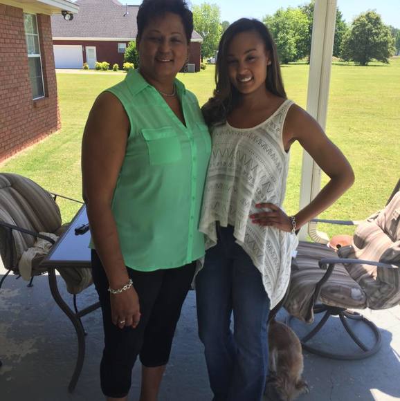 Profile Picture of Cheryl Smith-cobbs (@smithwide) on Poshmark