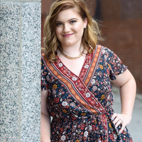 Profile Picture of Phoebe Richardson (@phoebelrich) on Poshmark