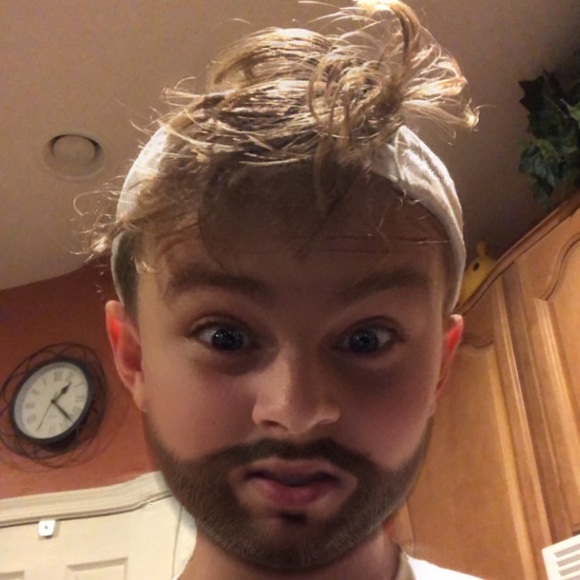 Profile Picture of Jacob Motter (@jacobmotter12) on Poshmark