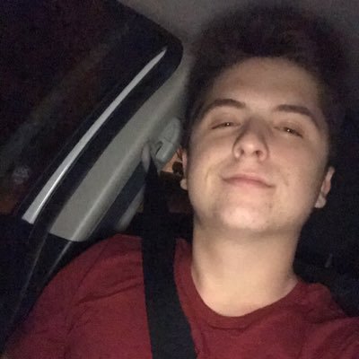 Profile Picture of Jakob (@JakobLax7) on Twitter