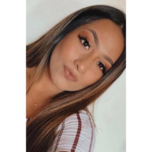 Profile Picture of Lupe Hernandez (@lupee1237) on Poshmark