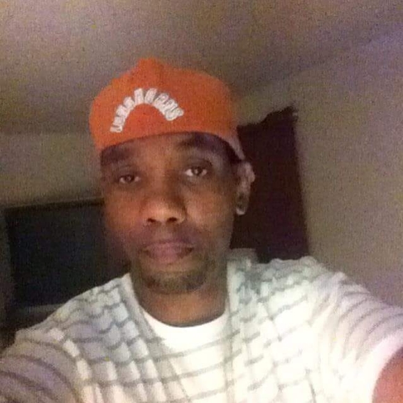 Profile Picture of Jay Newton (@weekend_prince) on Poshmark