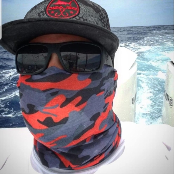 Profile Picture of Robert May (@robertm3196) on Poshmark