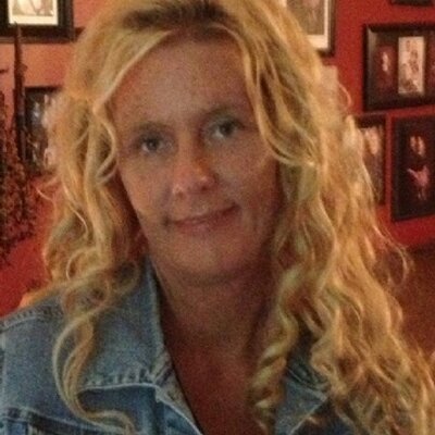 Profile Picture of Lori Garvin Gilliam (@lorigilliam42) on Twitter