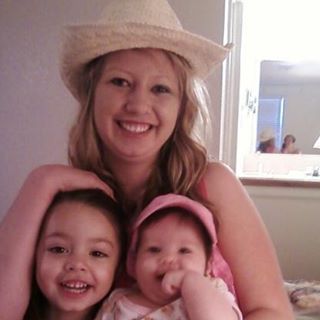 Profile Picture of Jami Stoll (@jami.stoll.5) on Facebook