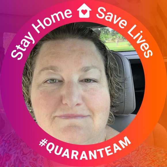 Melissa Schleifer - Poshmark Profile Picture of Melissa Schleifer (@tinkrn30) on Poshmark