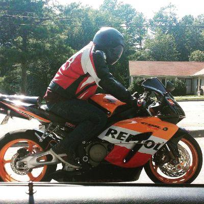 Profile Picture of David Zamora (@z3skul) on Twitter