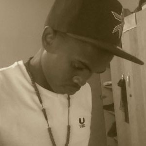 Profile Picture of Alexander Jonas (@Alexand09525000) on Twitter