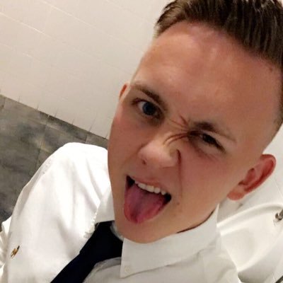 Profile Picture of ΔaroиFriel (@AaronFriel7) on Twitter