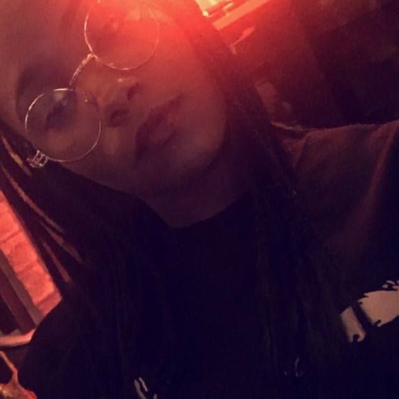 Profile Picture of Shatara Walls (@shatara) on Poshmark