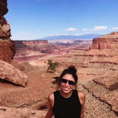 Profile Picture of Pat (@patt_ann34) on Twitter