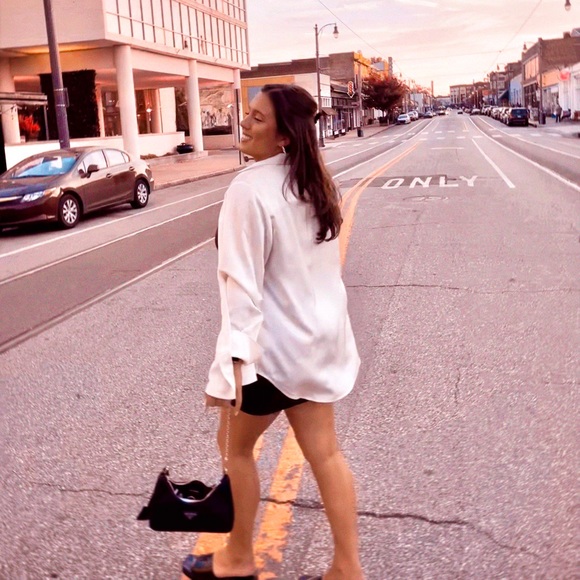 Profile Picture of Taylor Selby (@tayselbs3) on Poshmark