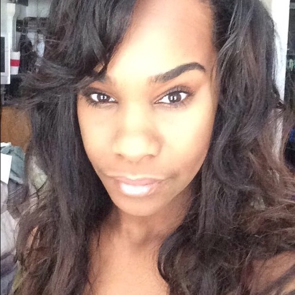 Profile Picture of Briana Stgeorge (@bmstg) on Poshmark