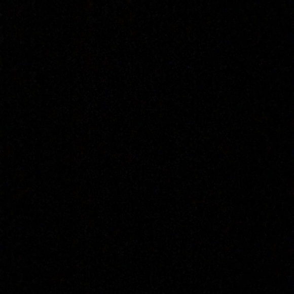 Profile Picture of Clarette Sandelli (@claresandelli) on Poshmark