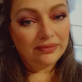 Profile Picture of Reena Bennett-Hicks (@reenagurl63) on Pinterest