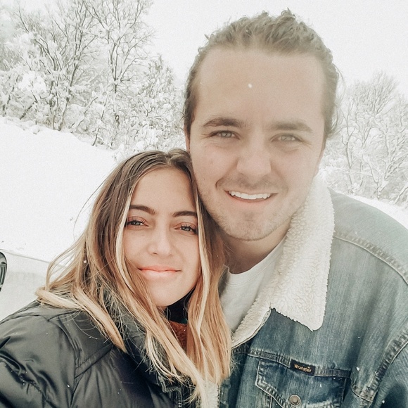 Profile Picture of Kailea Kailipalauli (@kaileak7) on Poshmark