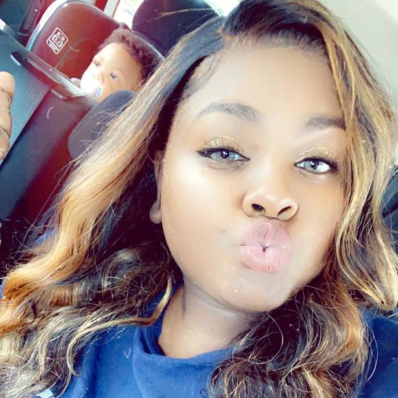 Profile Picture of Kiannah Singleton (@dontesia) on Poshmark