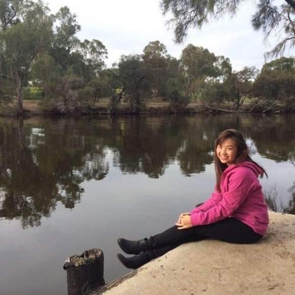 Pearlene Quek - Poshmark Profile Picture of Pearlene Quek (@angelic_teen92) on Poshmark