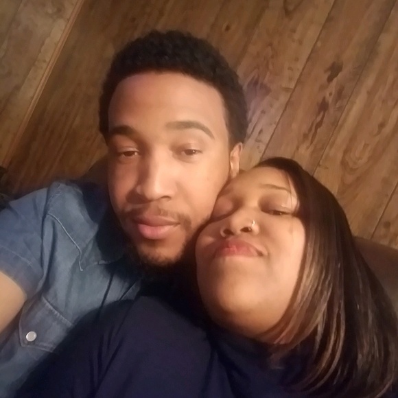 Profile Picture of Jr Andrews (@jrjunior88) on Poshmark