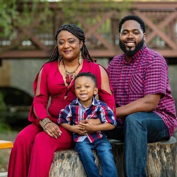 Profile Picture of Ike Awusah (@iawusah6585) on Poshmark