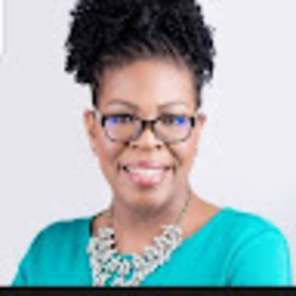 Profile Picture of Penny Campbell (@pennycamp81) on Poshmark