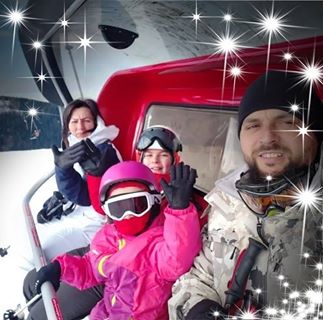 Ebert Rebeca - Facebook Profile Picture of Ebert Rebeca (@ebert.rebeca) on Facebook