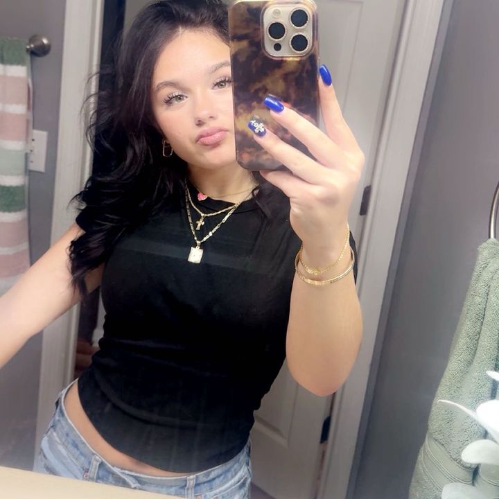 Profile Picture of skyla m (@skylameyerr) on Tiktok