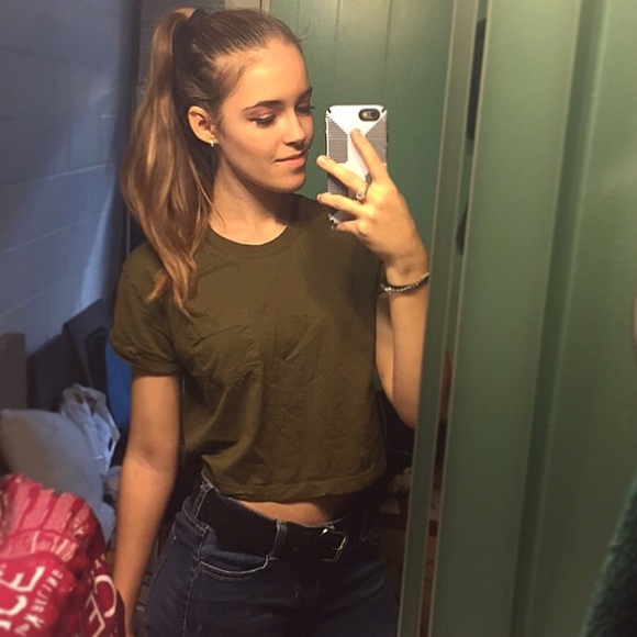 Profile Picture of Cameron Brodmerkel (@cameron409) on Poshmark