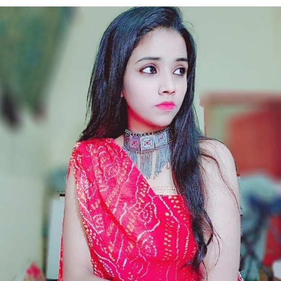 Profile Picture of Nasreen Shaikh (@nasreen1997) on Poshmark