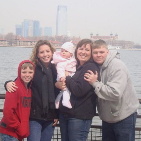 Profile Picture of Heather Keaton carroll (@heatherkeato802) on Poshmark