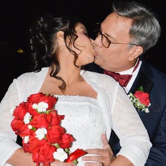 Débora Costa guerreiro almeida - Poshmark Profile Picture of Débora Costa guerreiro almeida (@expoedebora) on Poshmark