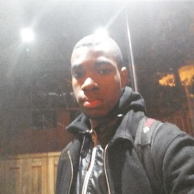 Profile Picture of Aaron Burrell (@Siingamon) on Twitter