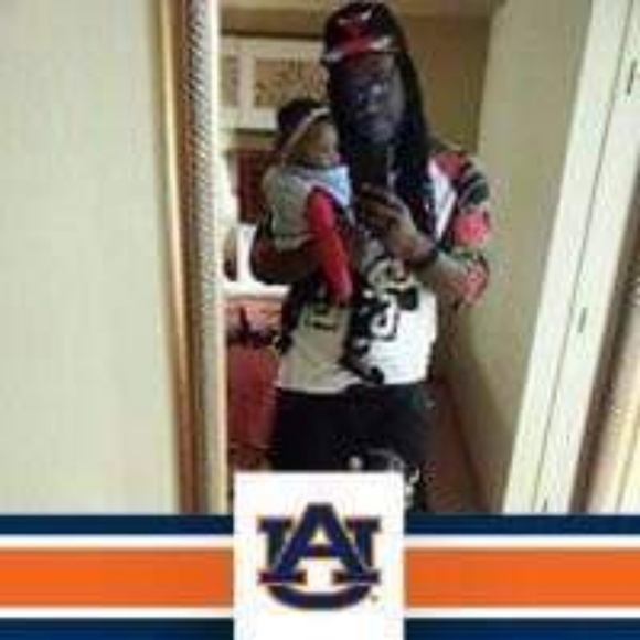 Profile Picture of George Mccall (@gmccall84) on Poshmark