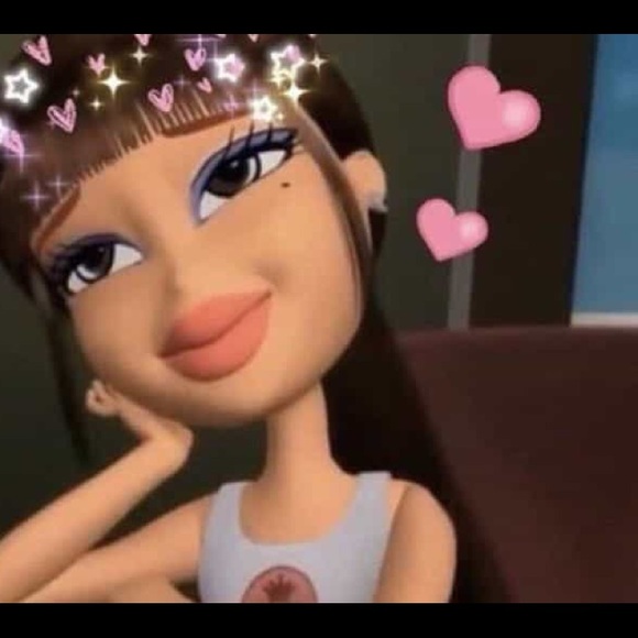 Profile Picture of Ania Rodriguez (@murphhh) on Poshmark