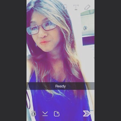 Profile Picture of Krystal Cruz (@krystalcruz00) on Twitter