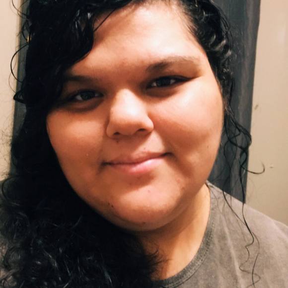 Profile Picture of Erika Suarez (@erika_suarez13) on Poshmark