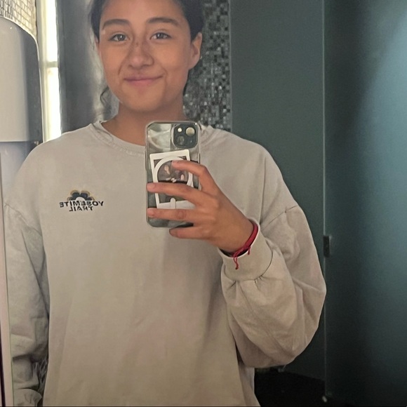 Profile Picture of Lorena Fabian (@lorena_fabian) on Poshmark