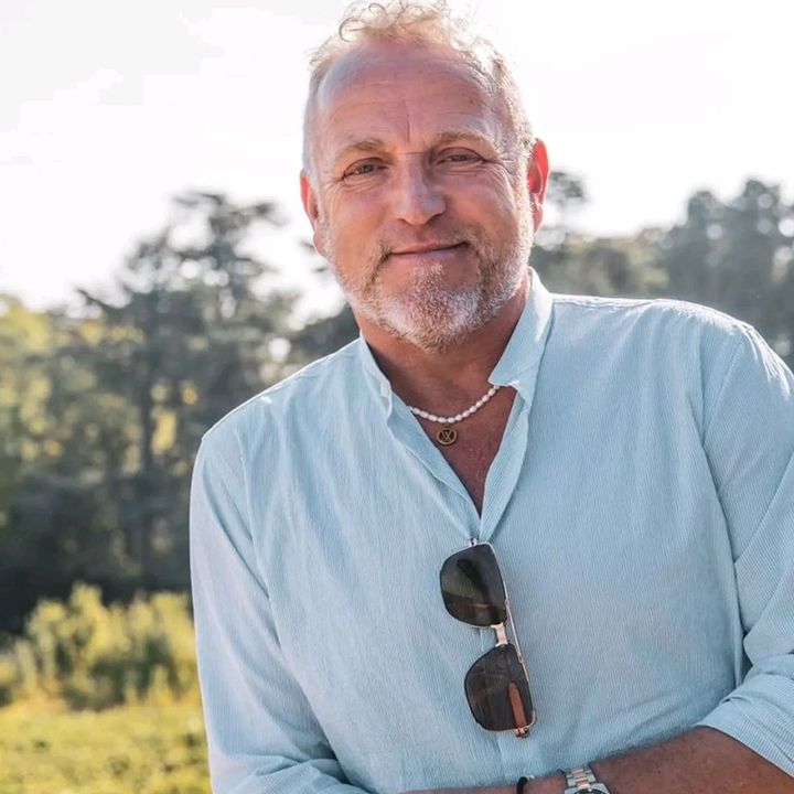 Profile Picture of stephen (@stephenburford17) on Tiktok