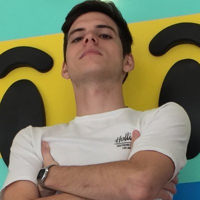 Profile Picture of Aaron De Sousa (@AIsoutro) on Twitter