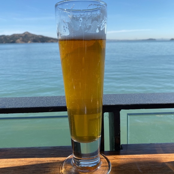 Profile Picture of Drew Wilkins (@arwilki) on Poshmark