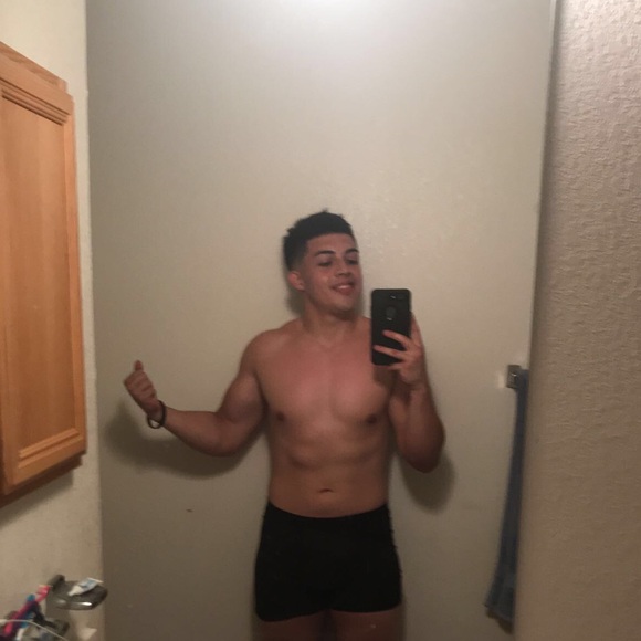 Profile Picture of Kristian Rodriguez (@lvlkrisx) on Poshmark