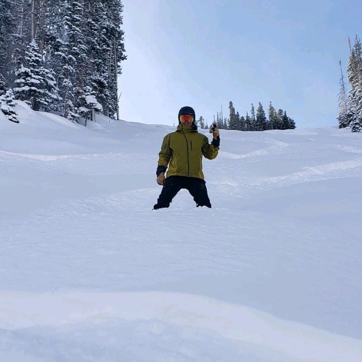 Profile Picture of Jsnowboarder (@jeremycoons83) on Tiktok
