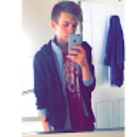 Profile Picture of Raymond Vanderpool (@raymondvanderpo) on Poshmark