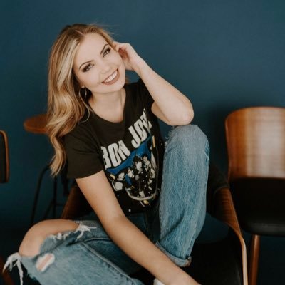 Profile Photo of Hope Castle (@LilCastle14) on Twitter