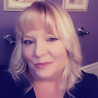 Profile Picture of Janet Yonkers (@Janet-Yonkers) on Facebook