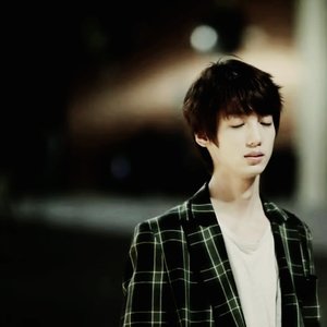 Profile Picture of Jeffrey A. Parangue (@iiamyerffej) on Myspace